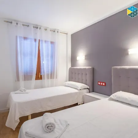 Apto Antic 302 Pax 4 Appartement S'Illot (Mallorca)