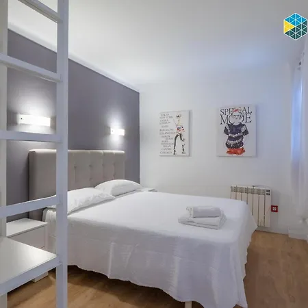 Apto Antic 302 Pax 4 Appartement S'Illot (Mallorca)